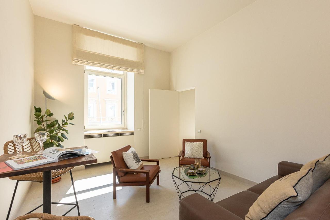 Lovely Cozy Nazionale 4 Lägenhet Rom Exteriör bild